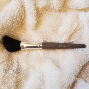 Sephora Angled Blush Brush